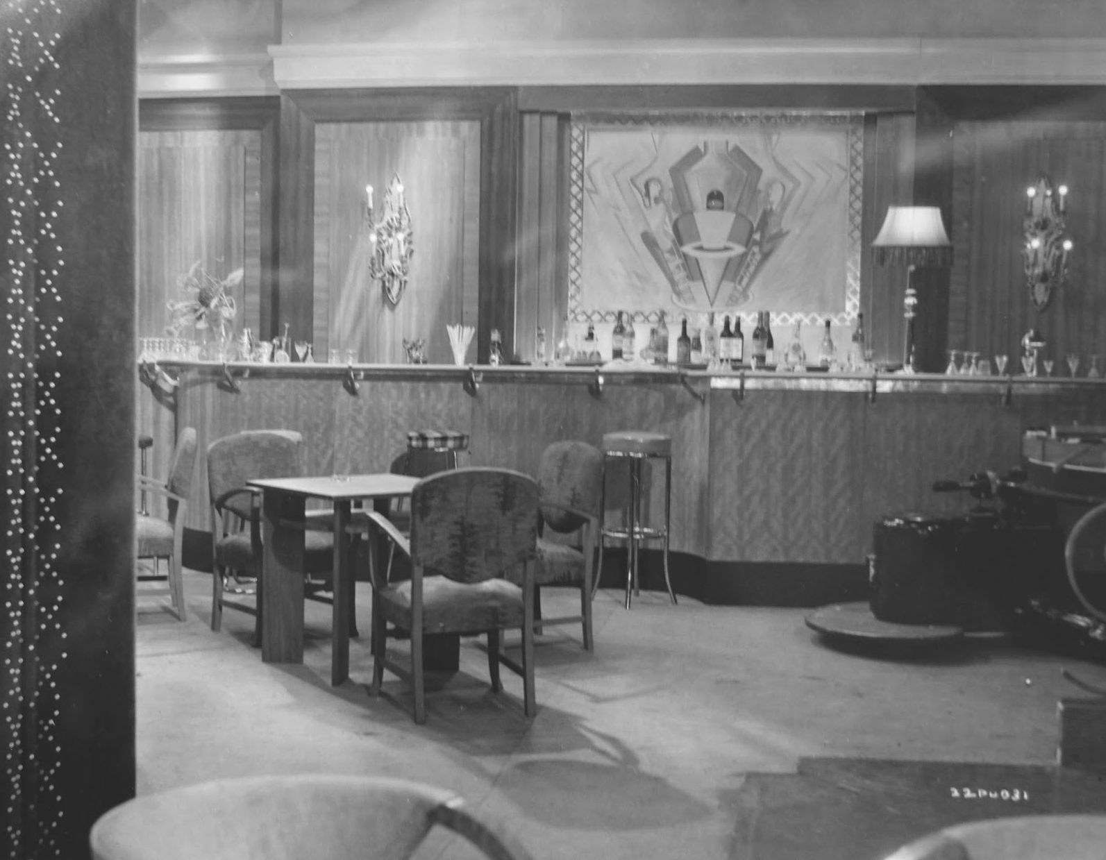 #1930_91_Set Design for ‘Britannia of Billingsgate’